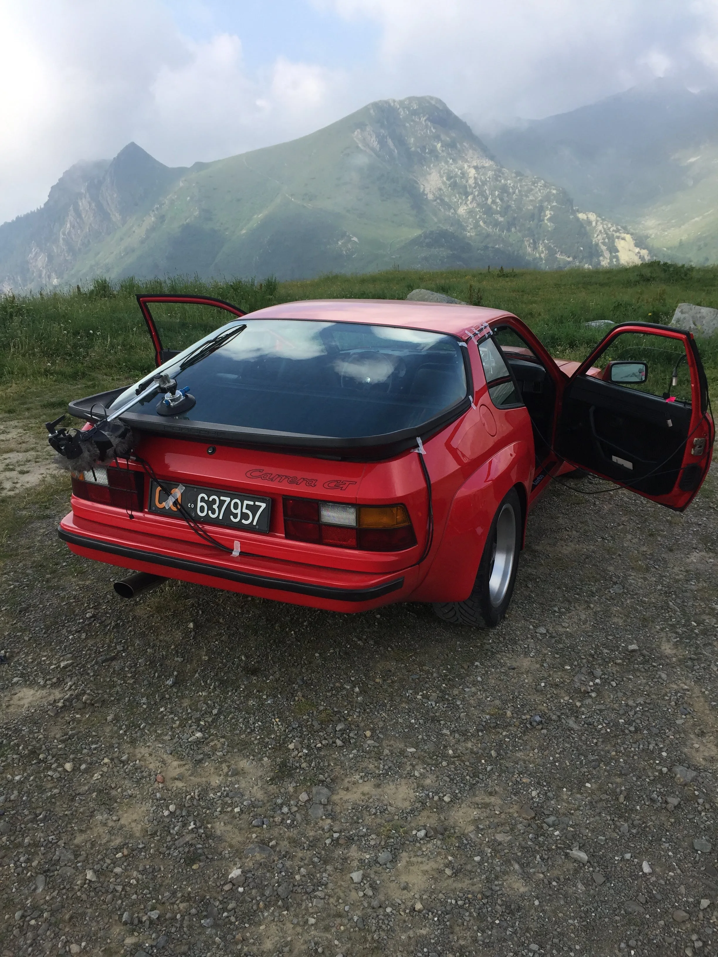 Porsche 924 Carrera GT with mic rig in the mountains